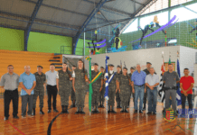 Compromisso à Bandeira Nacional