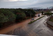Lama atormenta moradores do Jardim Paraíso