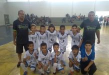 Escolinha de Futsal joga em São João