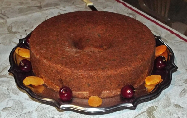 Plum-Cake---Ricardo-Perroni