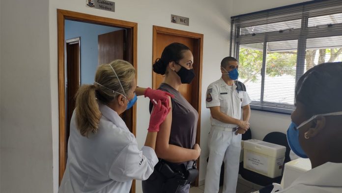 Vacinacao policiais 05 04 2021 fotos do batalhao (6)