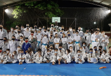 Alunos do Projeto Bushido receberam faixas