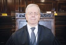 Moacir Andrade Peres aposenta como desembargador do TJ