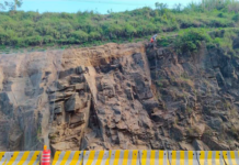 Paredão de pedras em rodovia de São José segue em obras