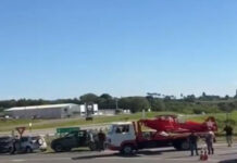 Após falha de motor, avião fez pouso forçado em São João