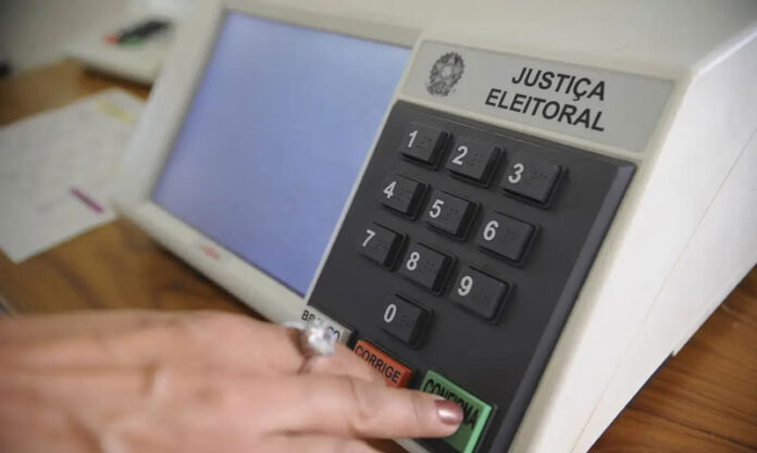 Urna-eleitoral-Fábio-Pozzebom-Agência-Brasil