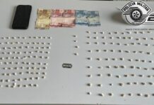 Adolescentes presos com quase 200 pedras de crack
