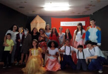 Escola apresentou peça teatral
