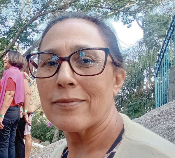 Foto-Bernadete-(-bicicleta-elétrica)