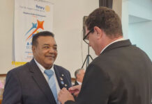 Nilson Adão toma posse como novo presidente do Rotary Club