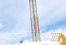 Moradores sentem alívio com reservatório no chão