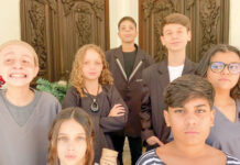 Alunos do Giraldi encantam público com “A Família Addams”