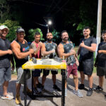 Treino de luta de braço chama atenção