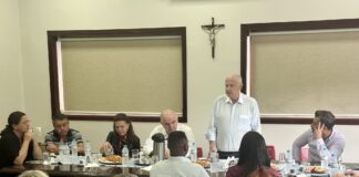 Painel: Barros Munhoz visita Vargem Grande