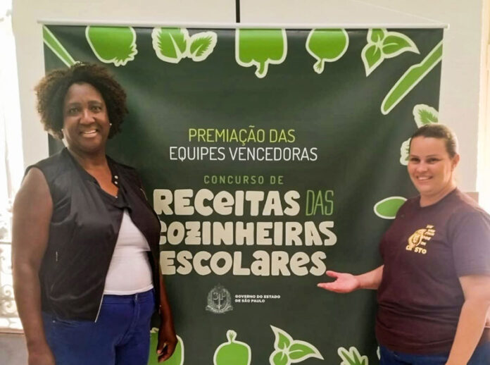 Merendeiras-escola-Achiles-foram-premiadas-(2)
