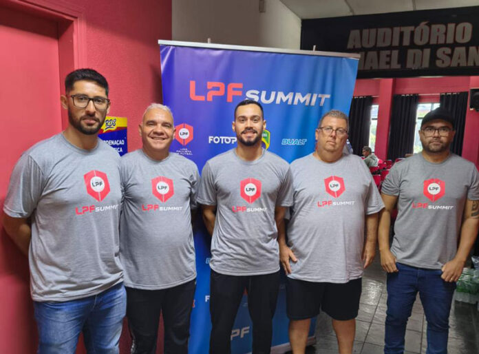 Equipe-Tenica-Raio-Sul-participa-de-curso-na-LPF-(4)