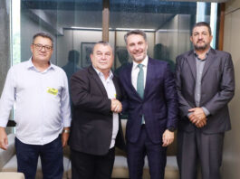 Zé da Doca, prefeito de São Sebastião da Grama, buscou recursos em Brasília