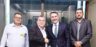 Zé da Doca, prefeito de São Sebastião da Grama, buscou recursos em Brasília