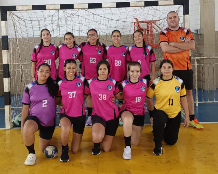 Handebol-feminino-em-indaiatuba
