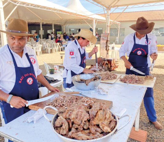 Queima do Alho na Paróquia São Joaquim supera expectativas