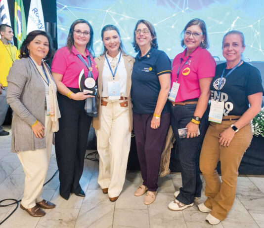 Casa da Amizade de Vargem recebe Troféu Ouro do Rotary