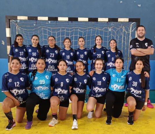 Equipe feminina de handebol vence Bragança Paulista
