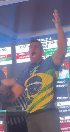 Leandro Veloster fatura medalhas na Argentina