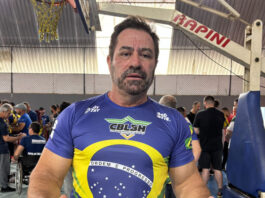 Marcelo Oliveira é campeão sul-americano de Luta de Braço