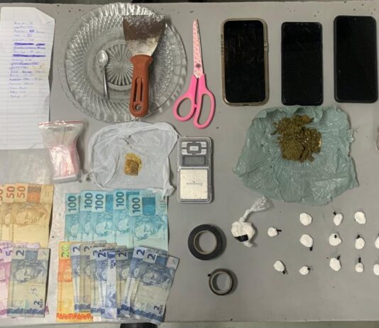 Casal é preso por tráfico após fuga de moto na Vila Santa Terezinha