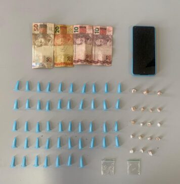 Adolescente é apreendido com 65 porções de droga no Jardim Dolores