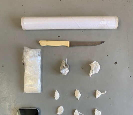 Homem é preso por tráfico após tentar descartar droga no Jardim Paraíso II