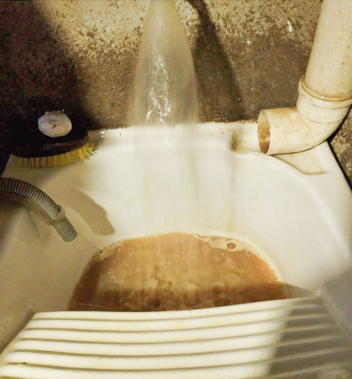 agua-suja-(1)