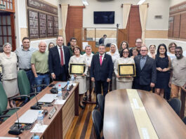 Sessão Solene entrega títulos de Cidadãs Vargengrandenses