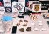 Em duro golpe contra o tráfico, operação apreende pistola, 2kg de cocaína e prende quatro