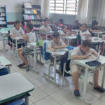 Alunos da escola Antônio Coury conhecem o gênero carta