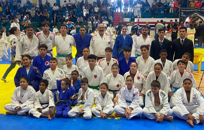 Equipe-Jita-Kyoei