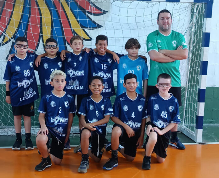 Meninos-Handebol-em-Vinhedo