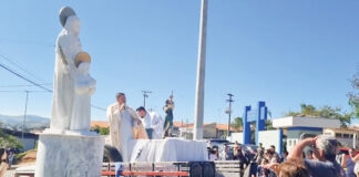 Réplica da imagem da Padroeira Sant’Ana foi inaugurada