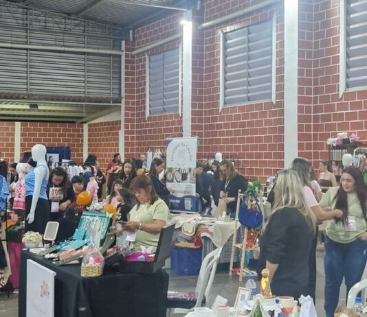 Feira realizada pelo CMEC foi um sucesso