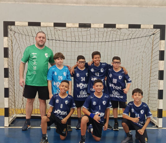 Equipe mirim masculina de handebol teve rodada difícil