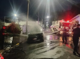 GCM contém incêndio em Jeep Compass no Centro