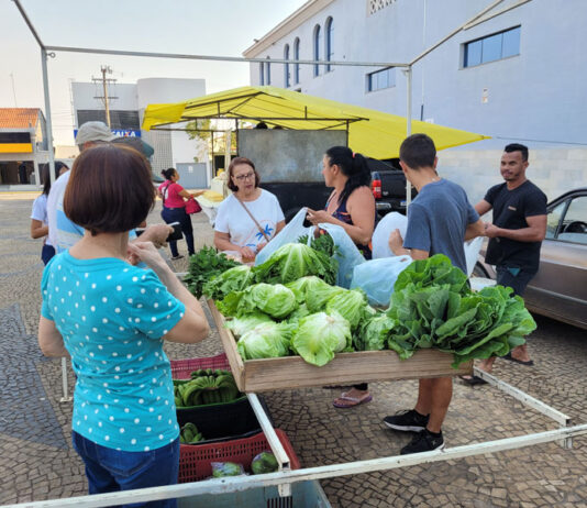 Feira do Produtor terá música ao vivo nesta quarta-feira