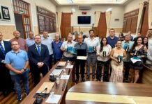 Profissionais de Educação Física são homenageados em sessão solene