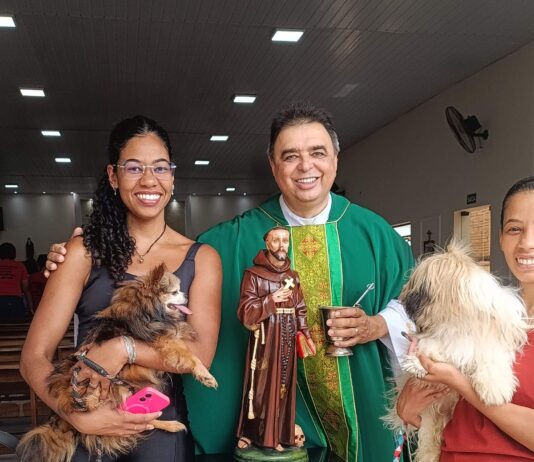 Paróquias realizam bênção dos animais