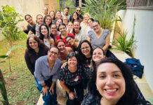 Profissionais de saúde participam de capacitação para testes rápidos